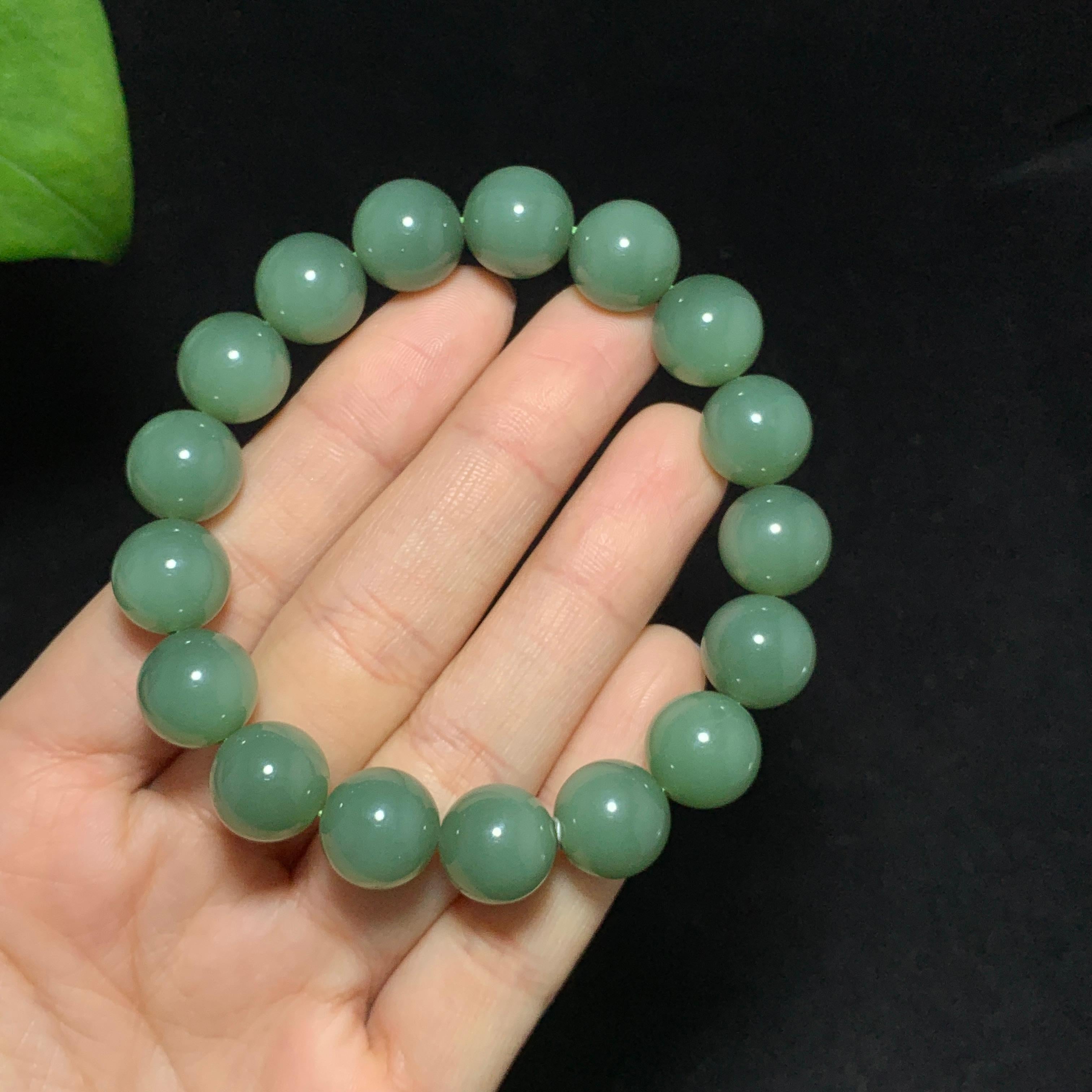 收藏级碧玉粉青微猫手串（47.5g）