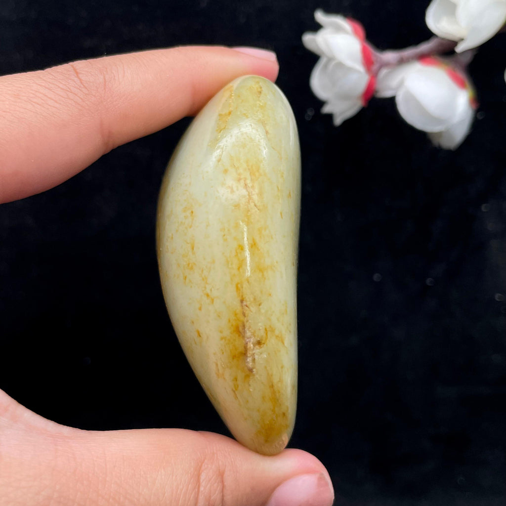 和田玉黑红皮籽料手把件（129.2g）