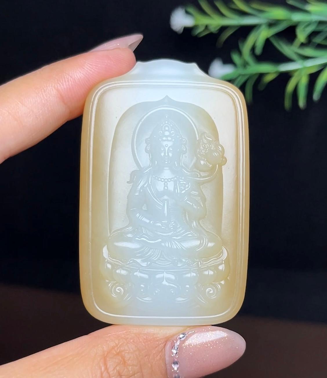 和田玉糖白料大势至菩萨（78.2g）