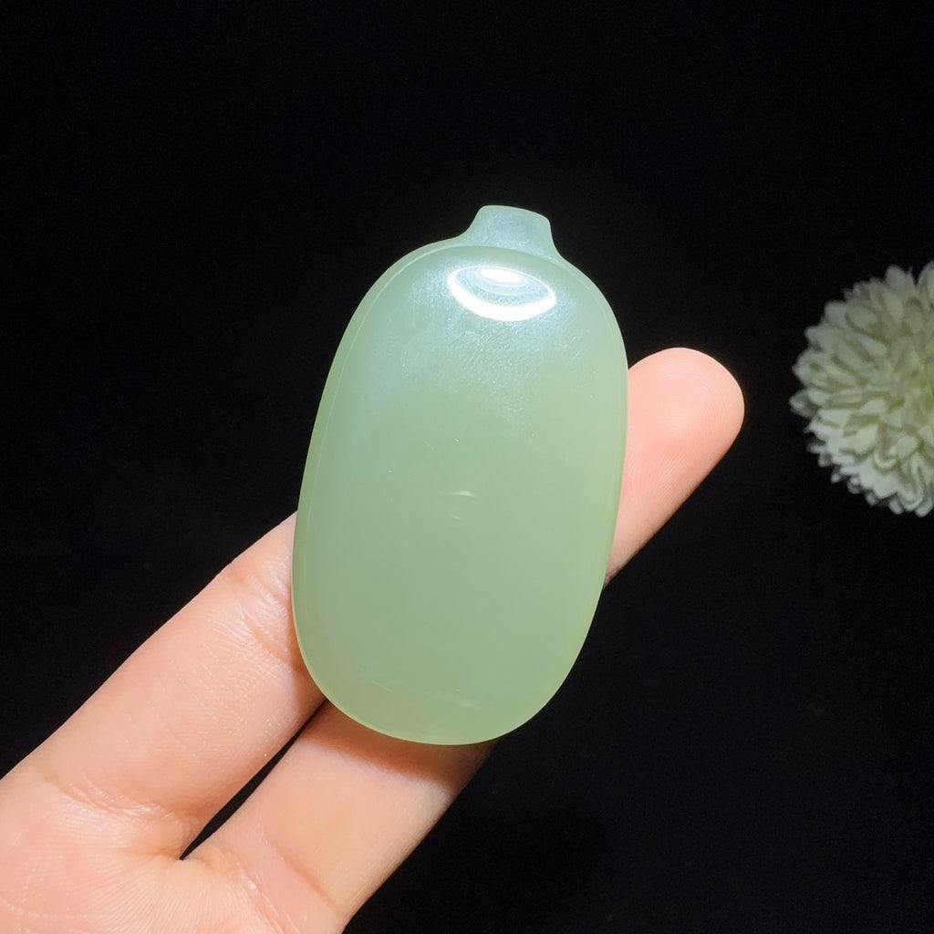 和田玉湖水绿平安无事牌（30.8g）