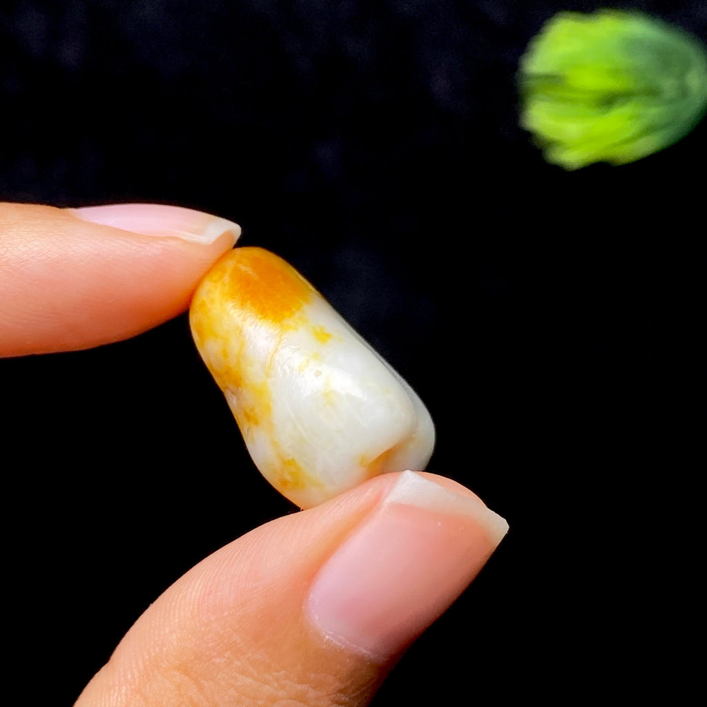 【超值推荐】和田玉黄皮籽料（7.63g）