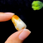 【超值推荐】和田玉黄皮籽料（7.63g）