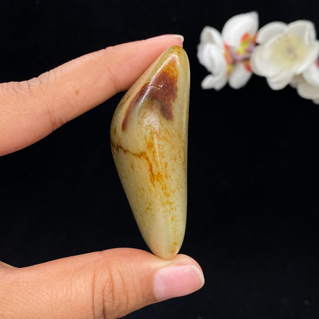 和田玉红皮籽料手把件（92.1g）
