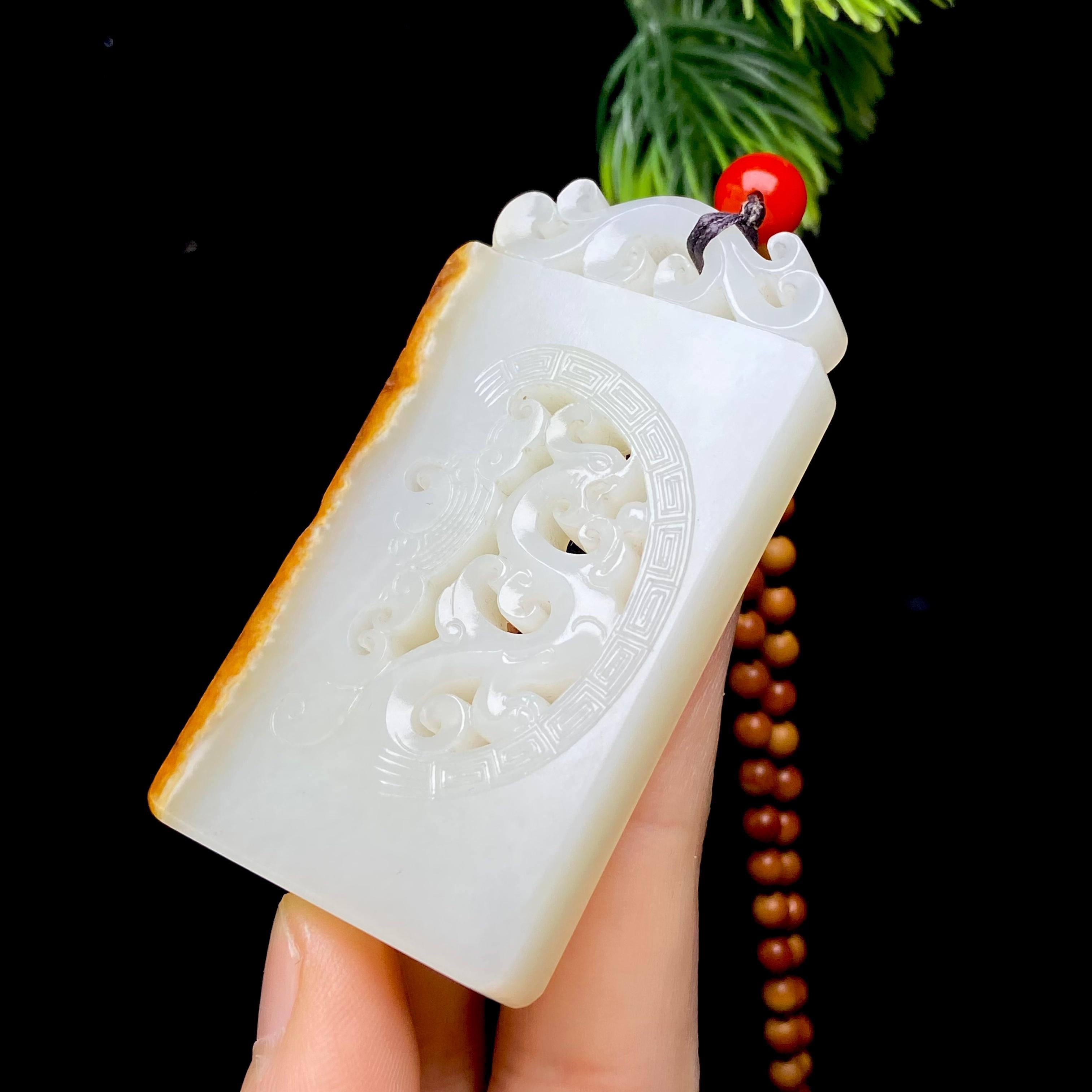 和田玉籽料龙凤呈祥（61.0g）