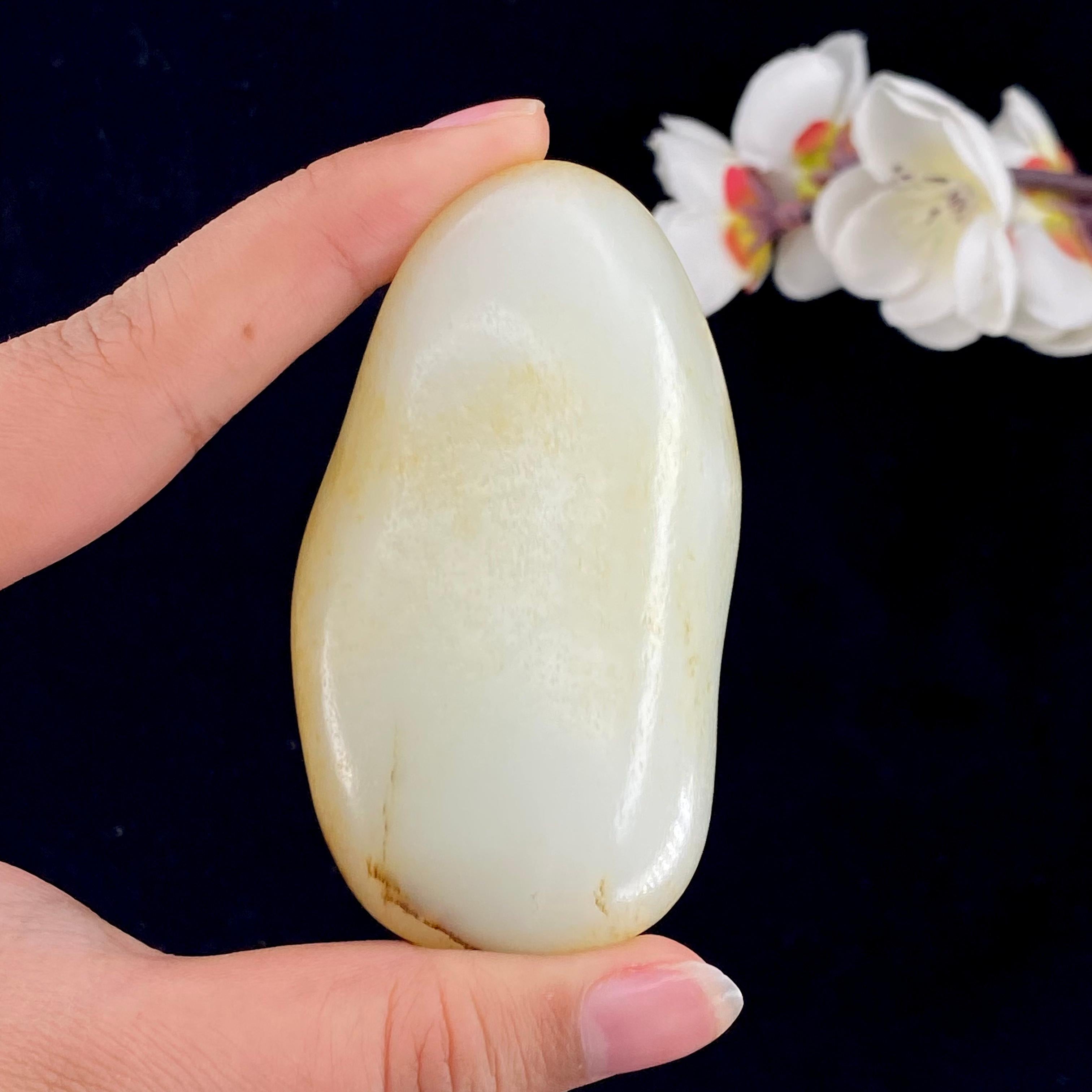 和田玉洒金皮籽料（154.4g）