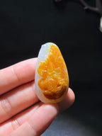 和田玉籽料凤穿牡丹（19.7g）