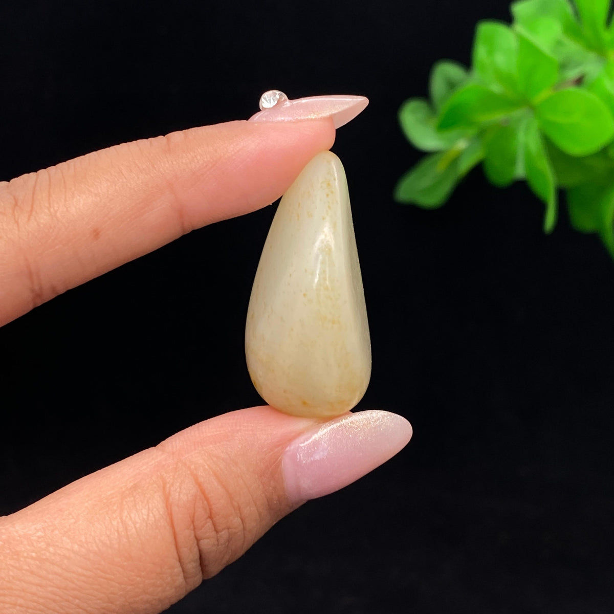 和田玉洒金皮籽料（23.2g）