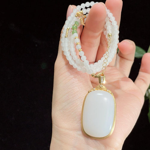 18k金羊脂白玉吊坠01006216（11.6g）