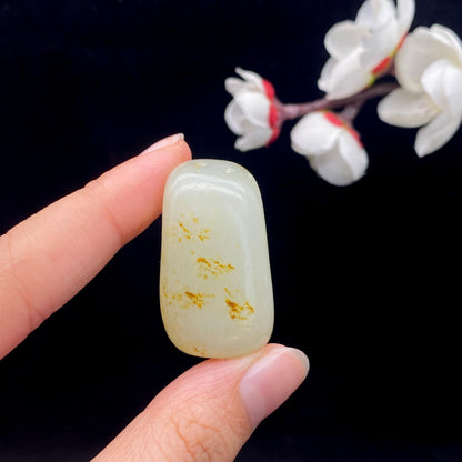 和田玉洒金皮籽料原石（26.9g）