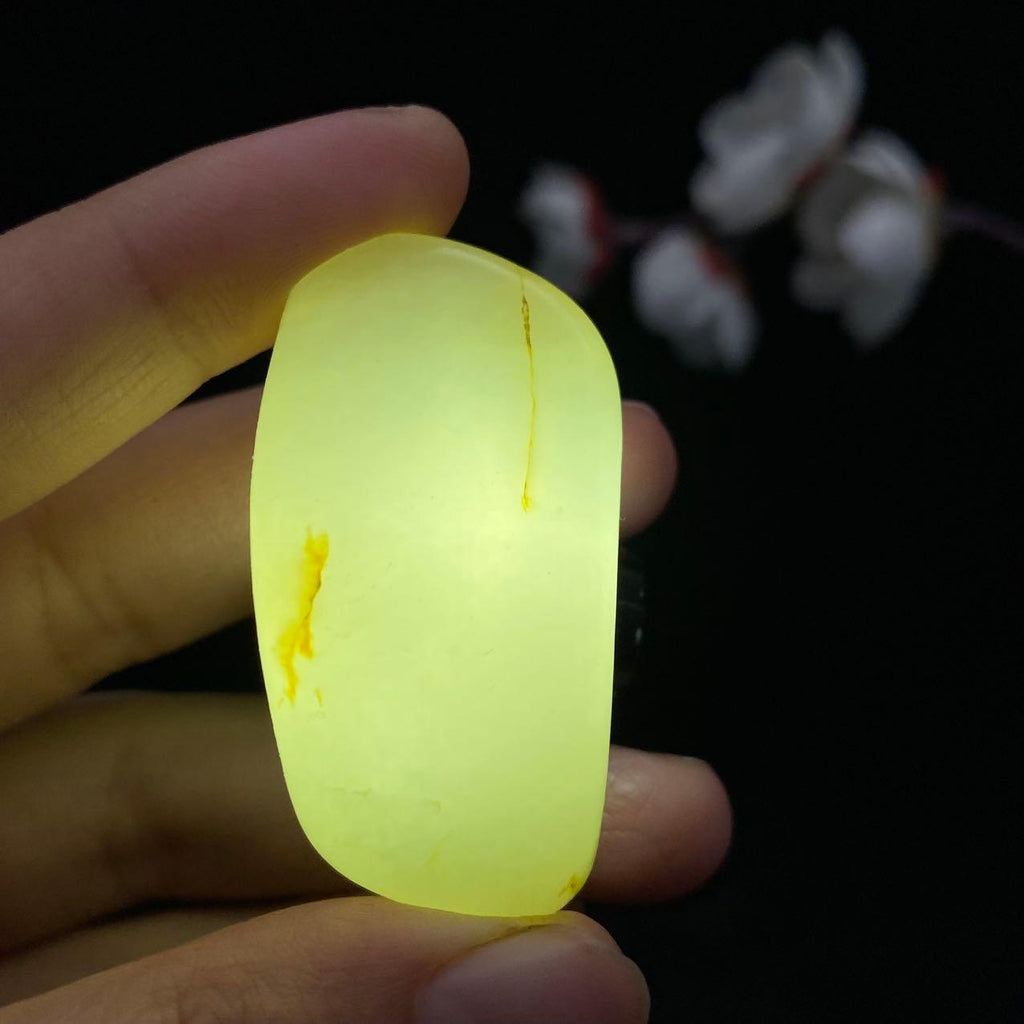 和田玉洒金皮籽料（27.7g）