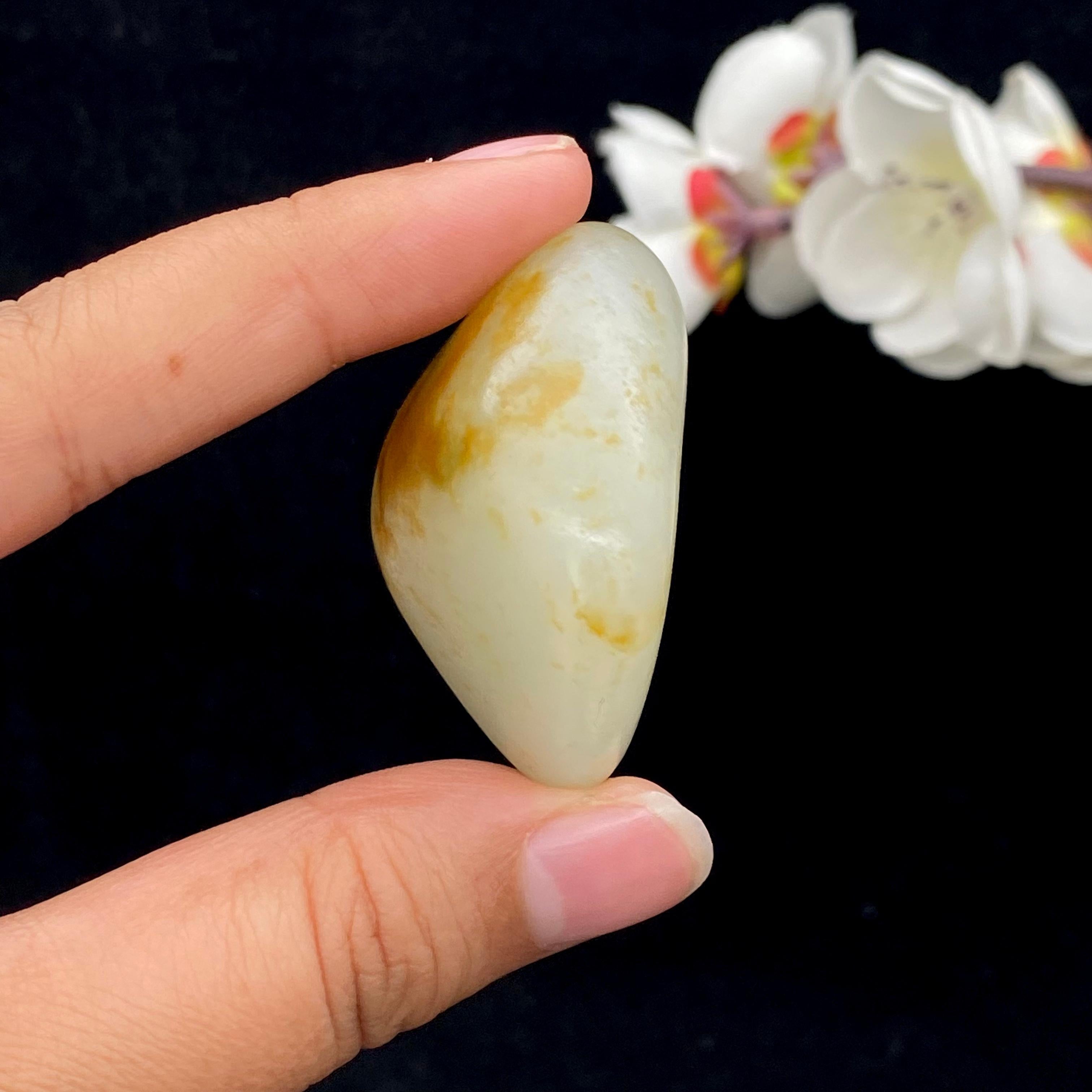 和田玉洒金皮籽料挂件（43.4g）