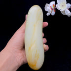 和田玉洒红皮籽料原石（902.3g）