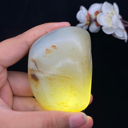 和田玉洒金皮青花底籽料手把件（230.7g）