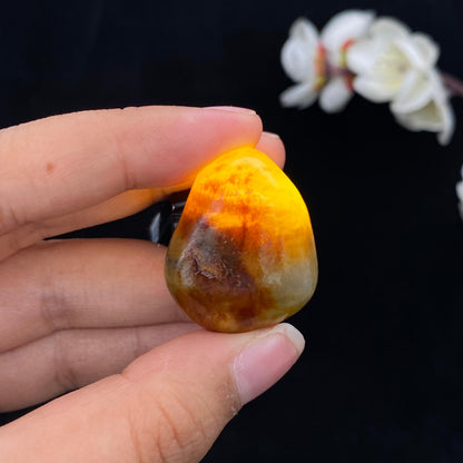 和田玉红皮青花底籽料吊坠籽（20g）