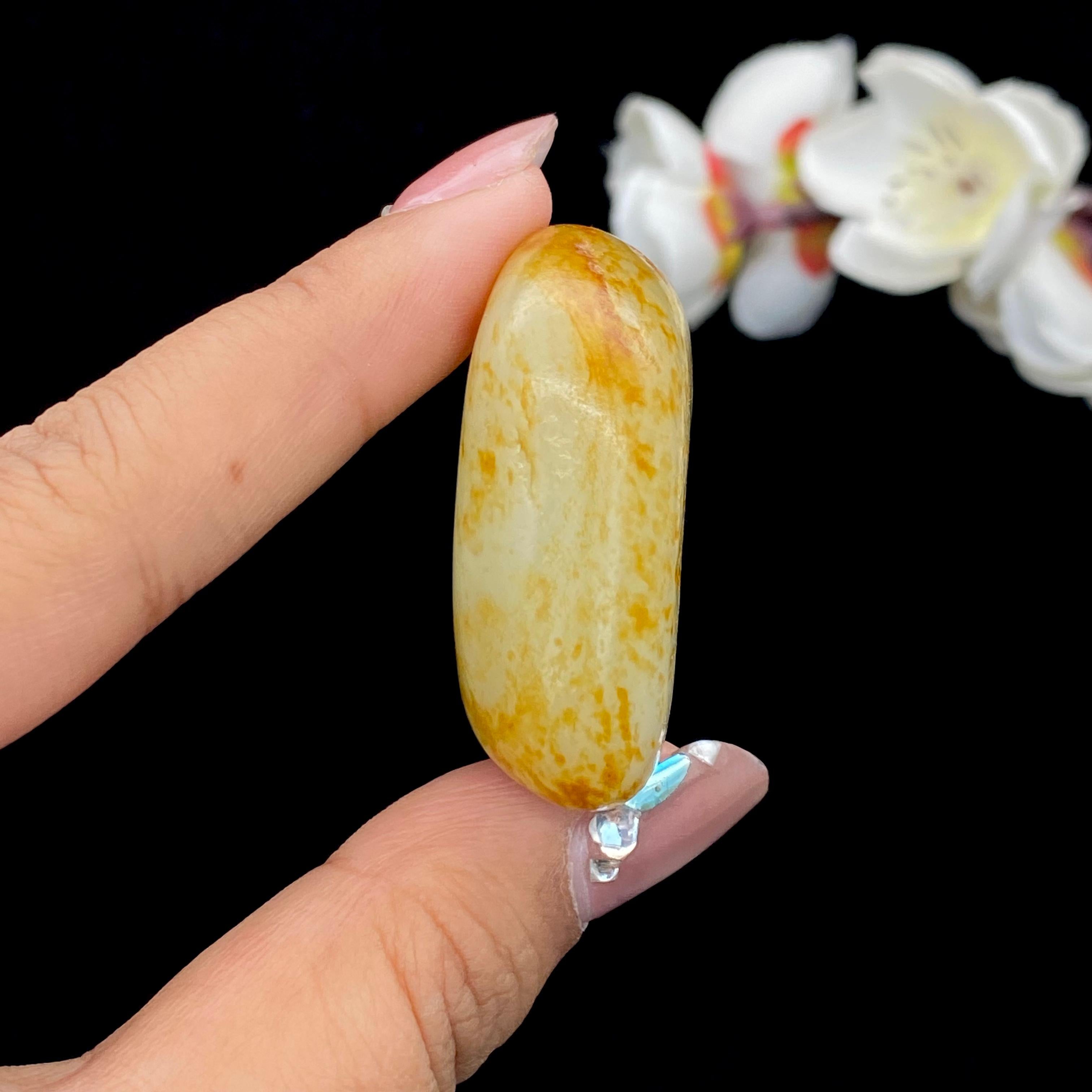 和田玉洒金皮籽料挂件（40.7g）