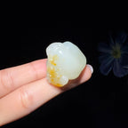 和田玉籽料回头貔貅（30.0g）