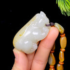 和田玉籽料貔貅吊坠黄沁项链（g）