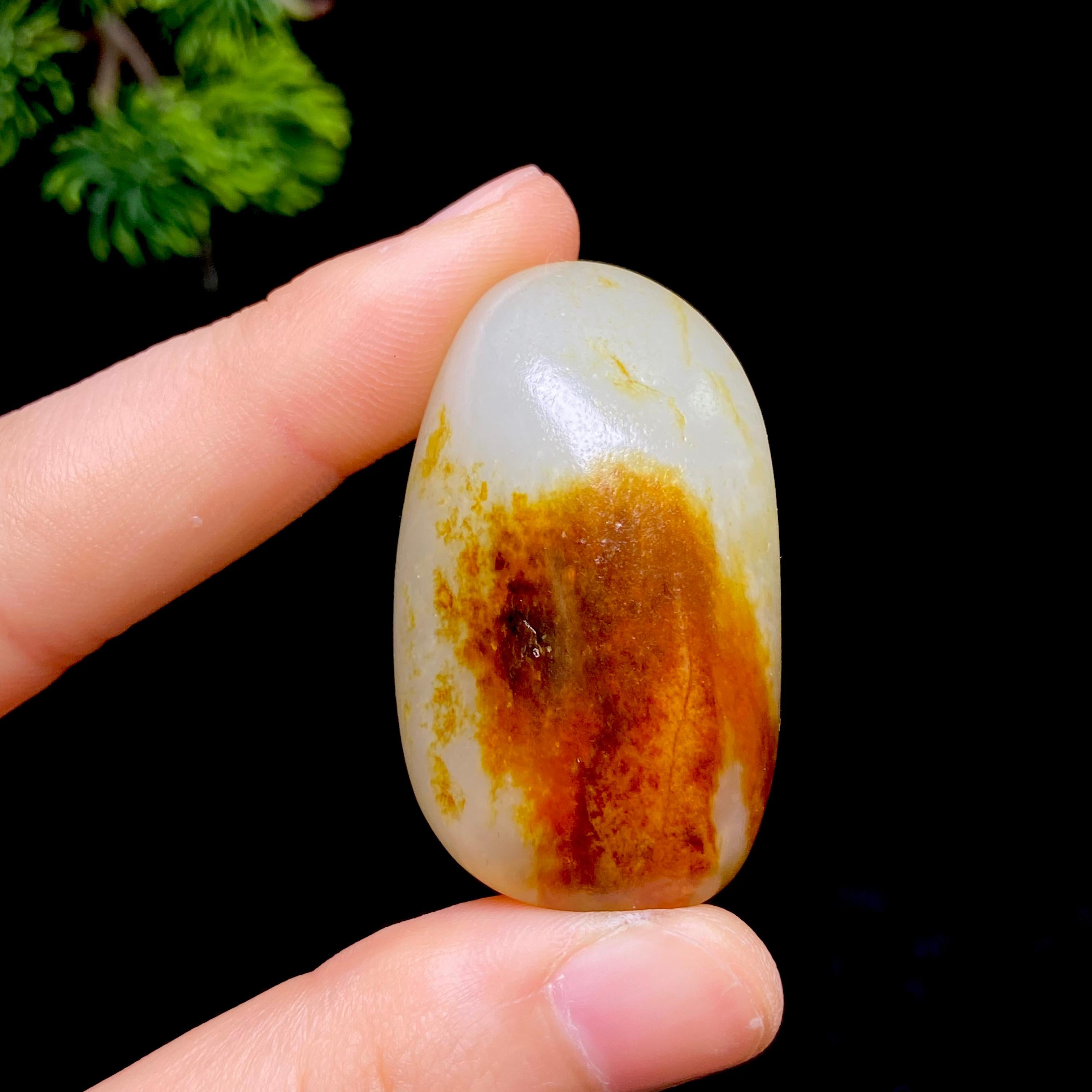 和田玉红沁皮白肉籽料（30.3g）