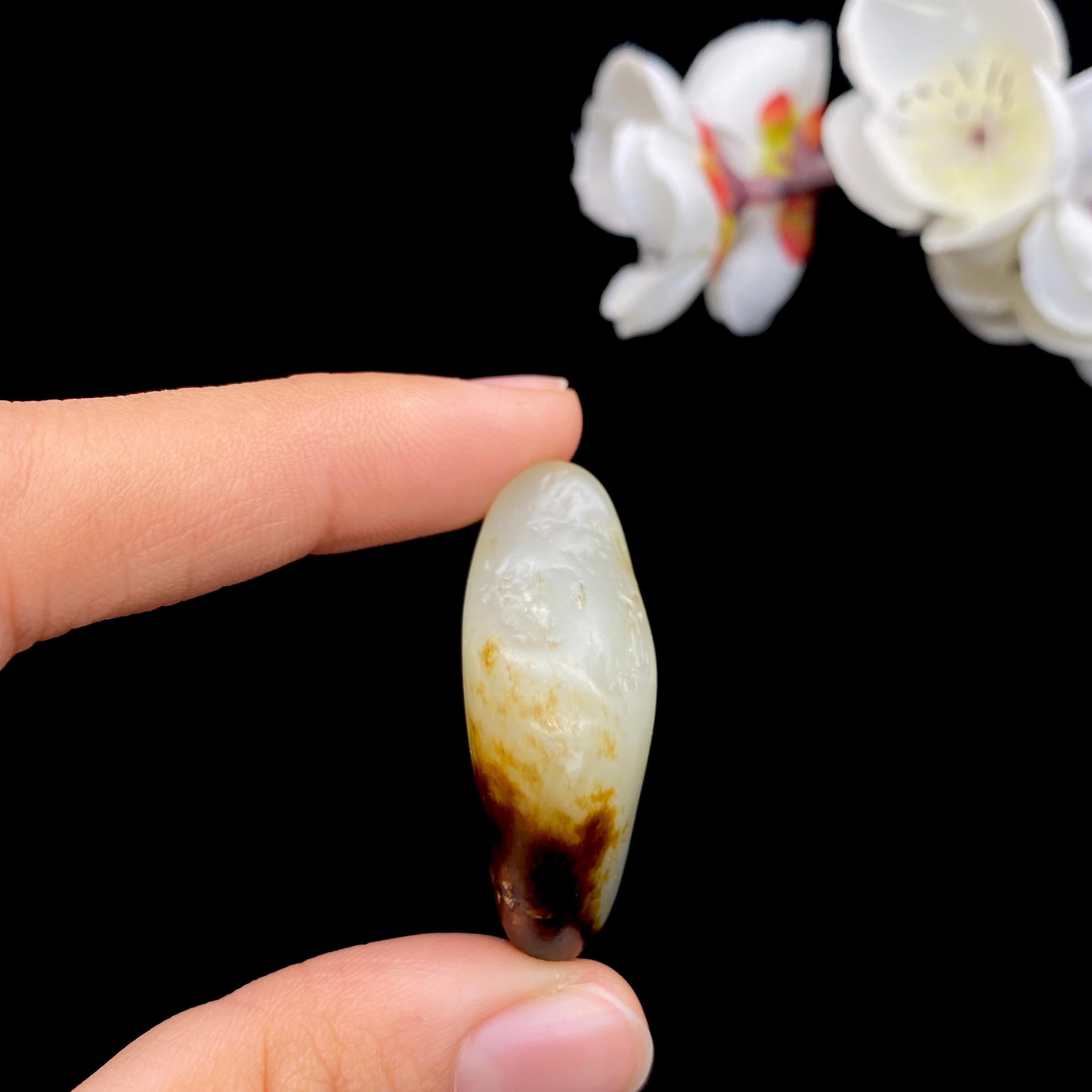 【超值推荐】和田玉聚红皮籽料原石（20.2g）