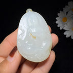 和田玉籽料羊脂白玉观音（61.7g）