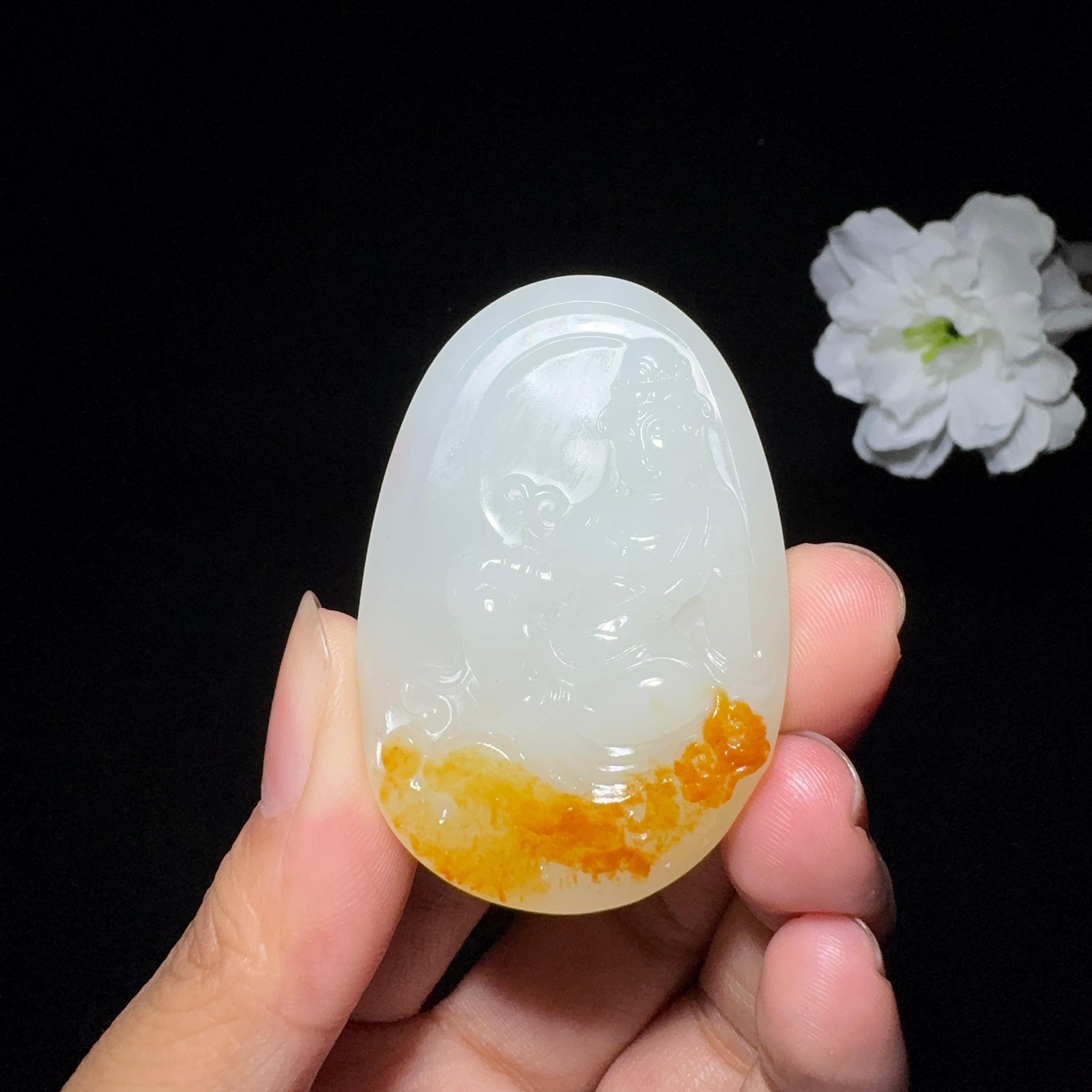 和田玉籽料观音挂件（35.2g）