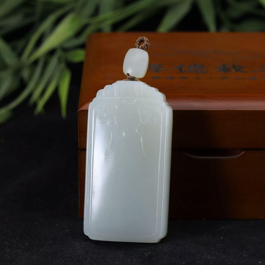 和田玉洒金皮无事牌挂坠（75.1g）