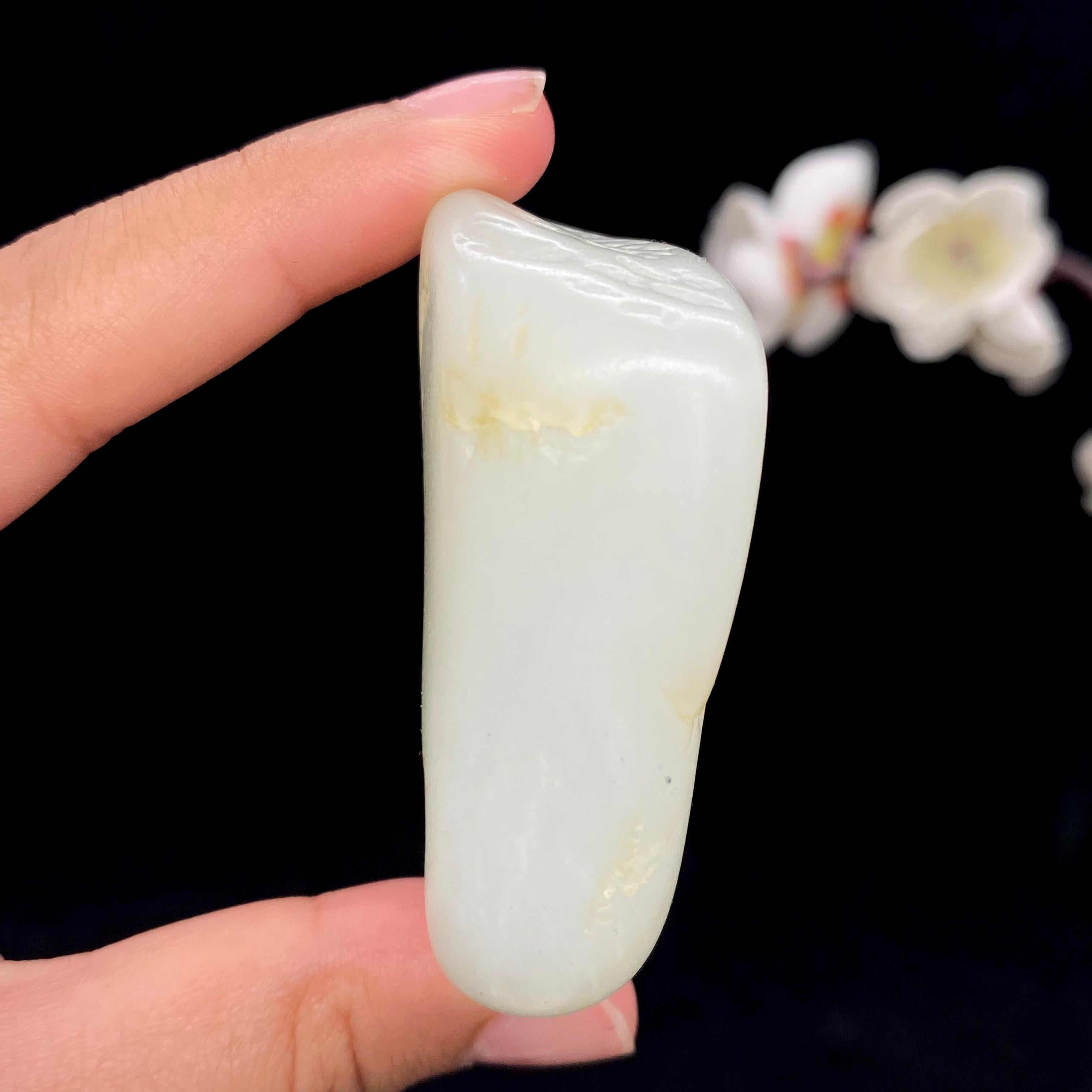 和田玉白玉籽料（83.4g）