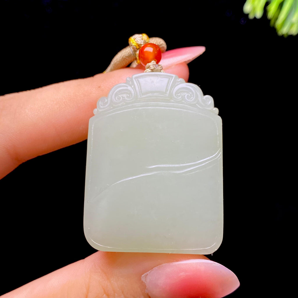 和田玉籽料无事牌（28.0g）