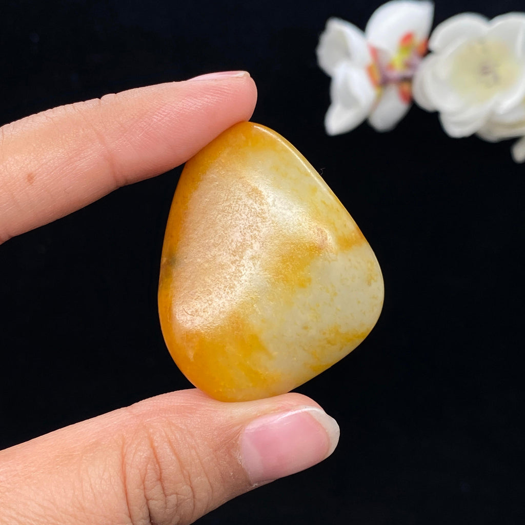 和田玉聚黄皮籽料挂件（31.7g）