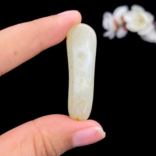 和田玉洒金皮籽料挂件（21.7g）