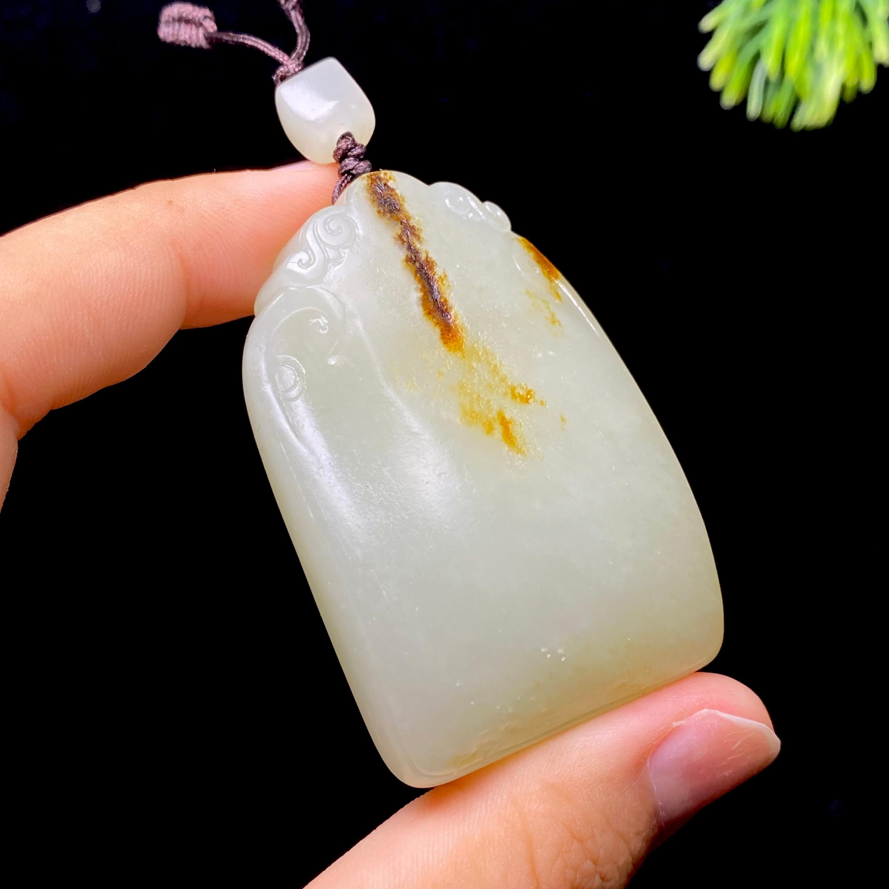 和田玉籽料无事牌（65.8g）