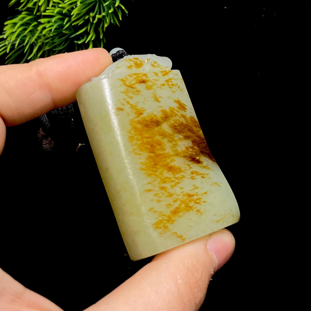 和田玉籽料无事牌（69.4g）