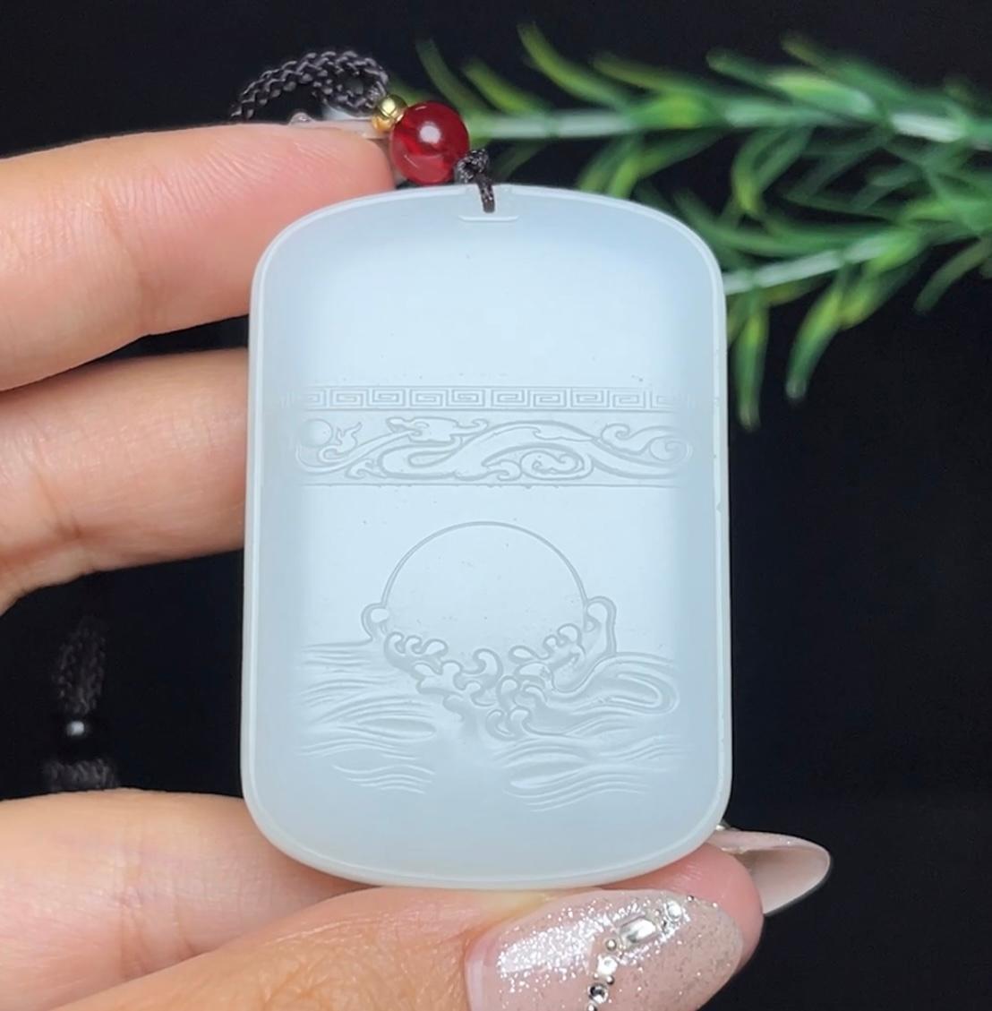 和田玉羊脂白玉大势至菩萨（61.1g）