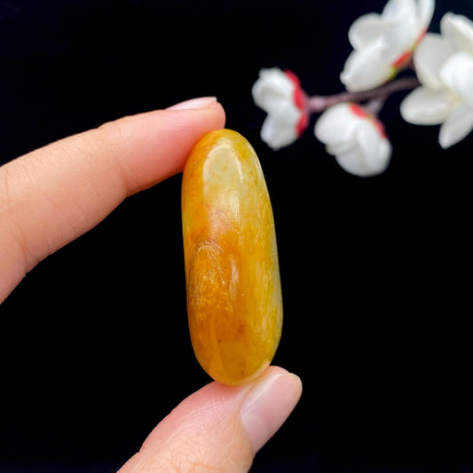 和田玉聚黄皮籽料原石（35g）