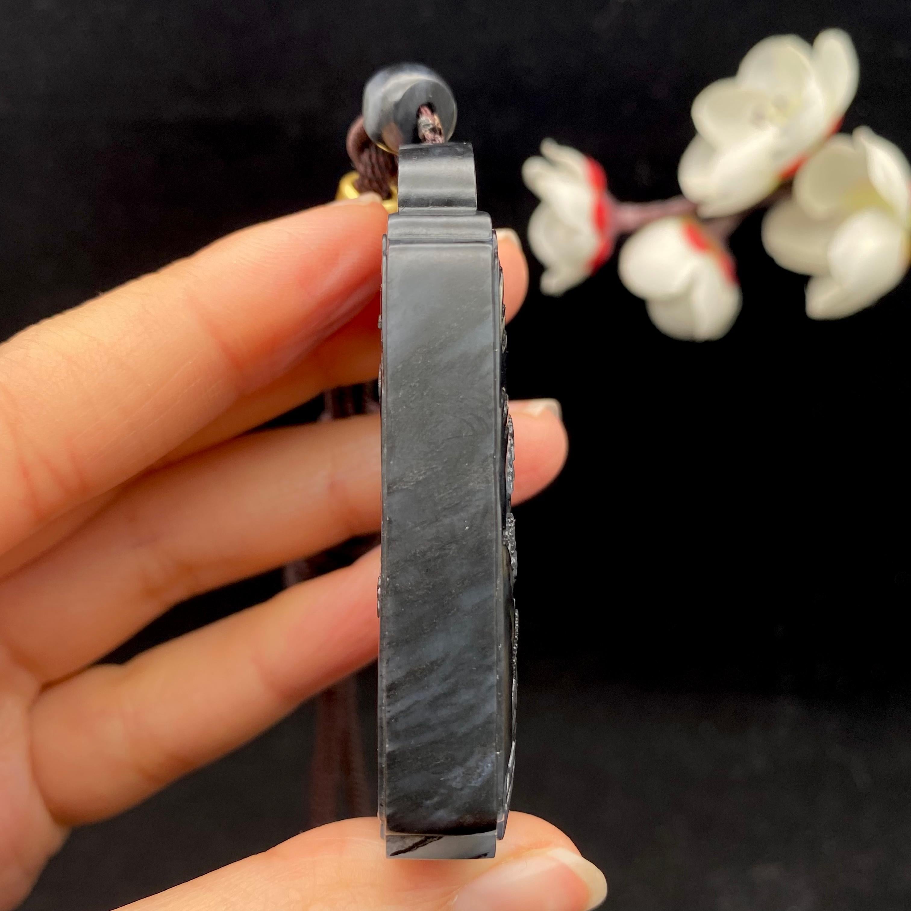 和田玉青花籽料【山水牌】（59.6g）