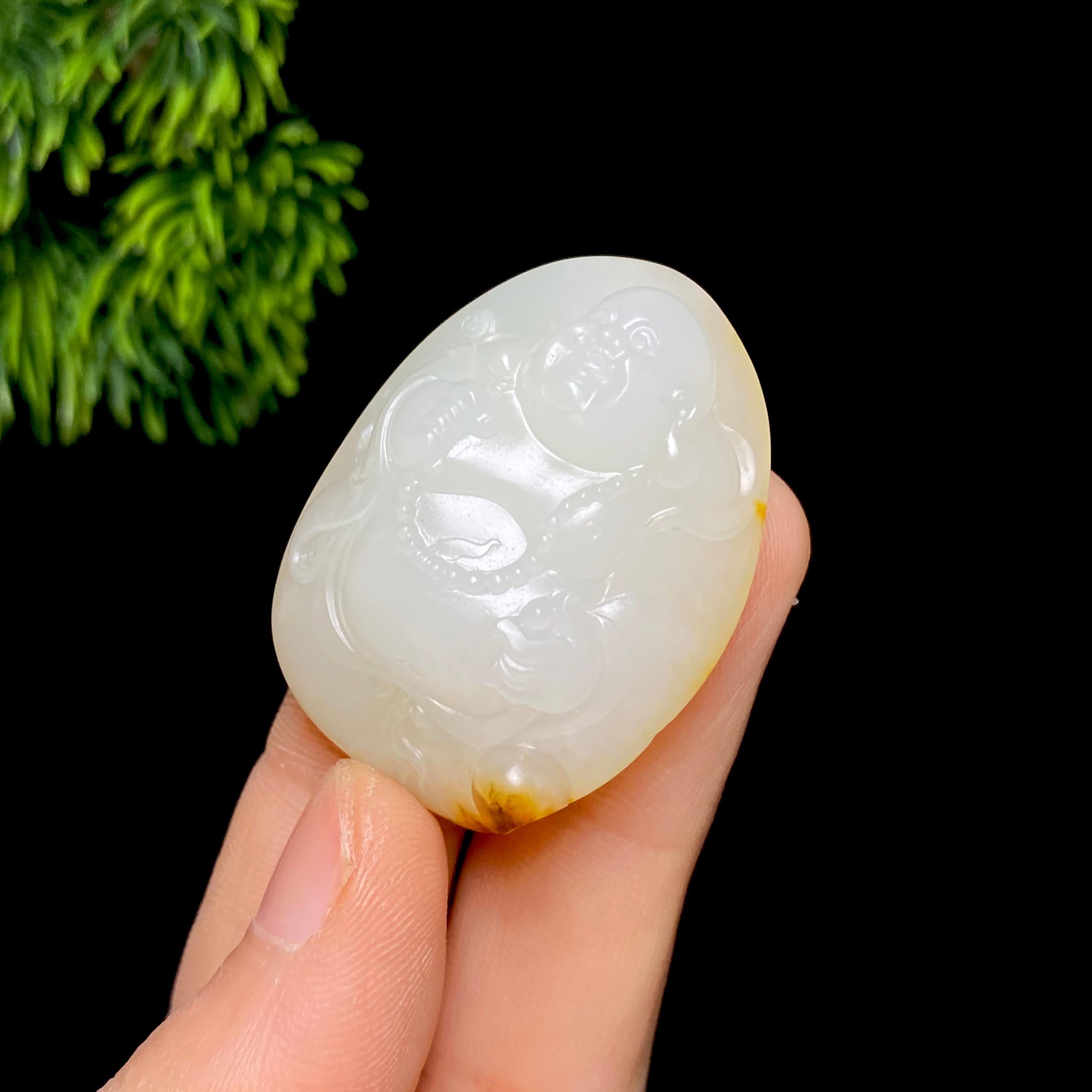 和田玉籽料佛公（26.4g）