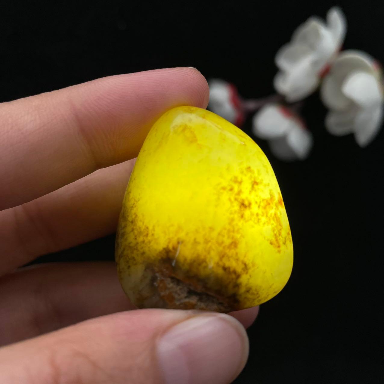 和田玉秋梨皮籽料（19.4g）