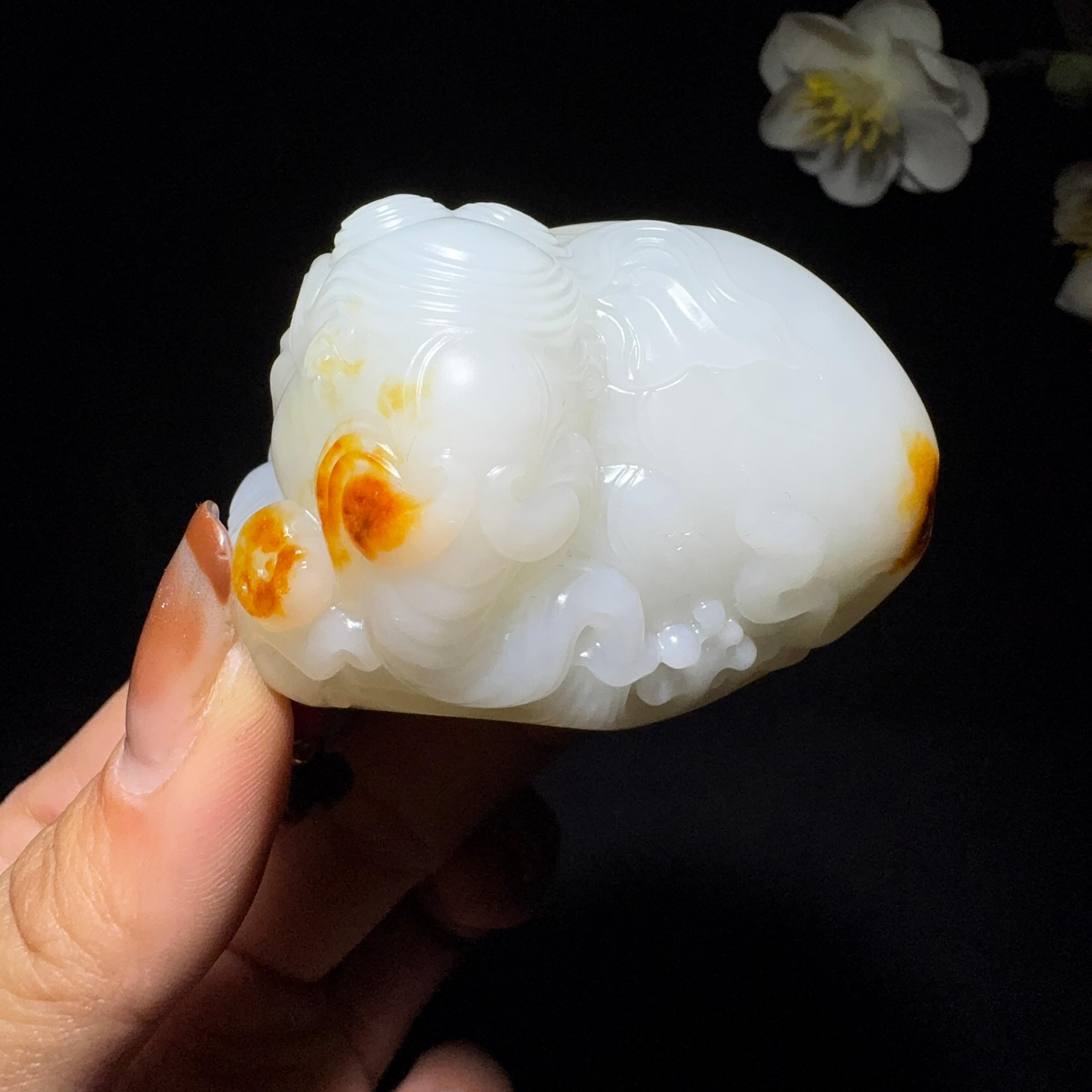 和田玉籽料太平有象（134.1g）