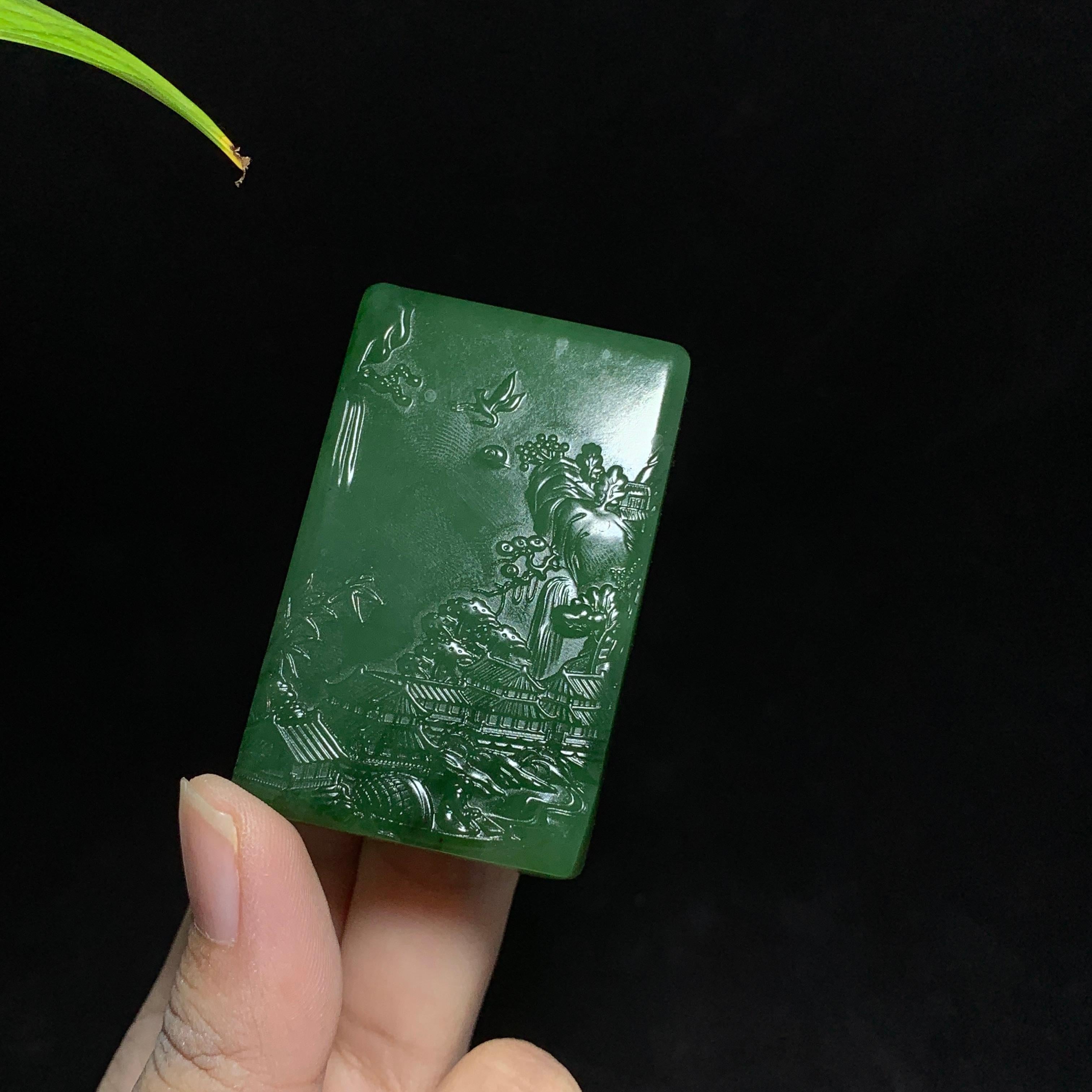 和田山料碧玉山水无事牌挂件（61.0g）