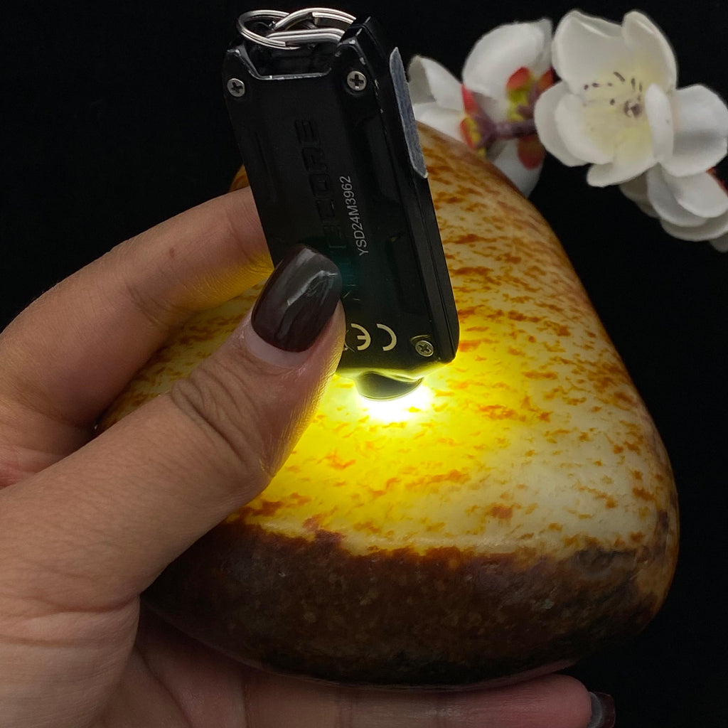 和田玉聚红皮籽料原石（970.9g）