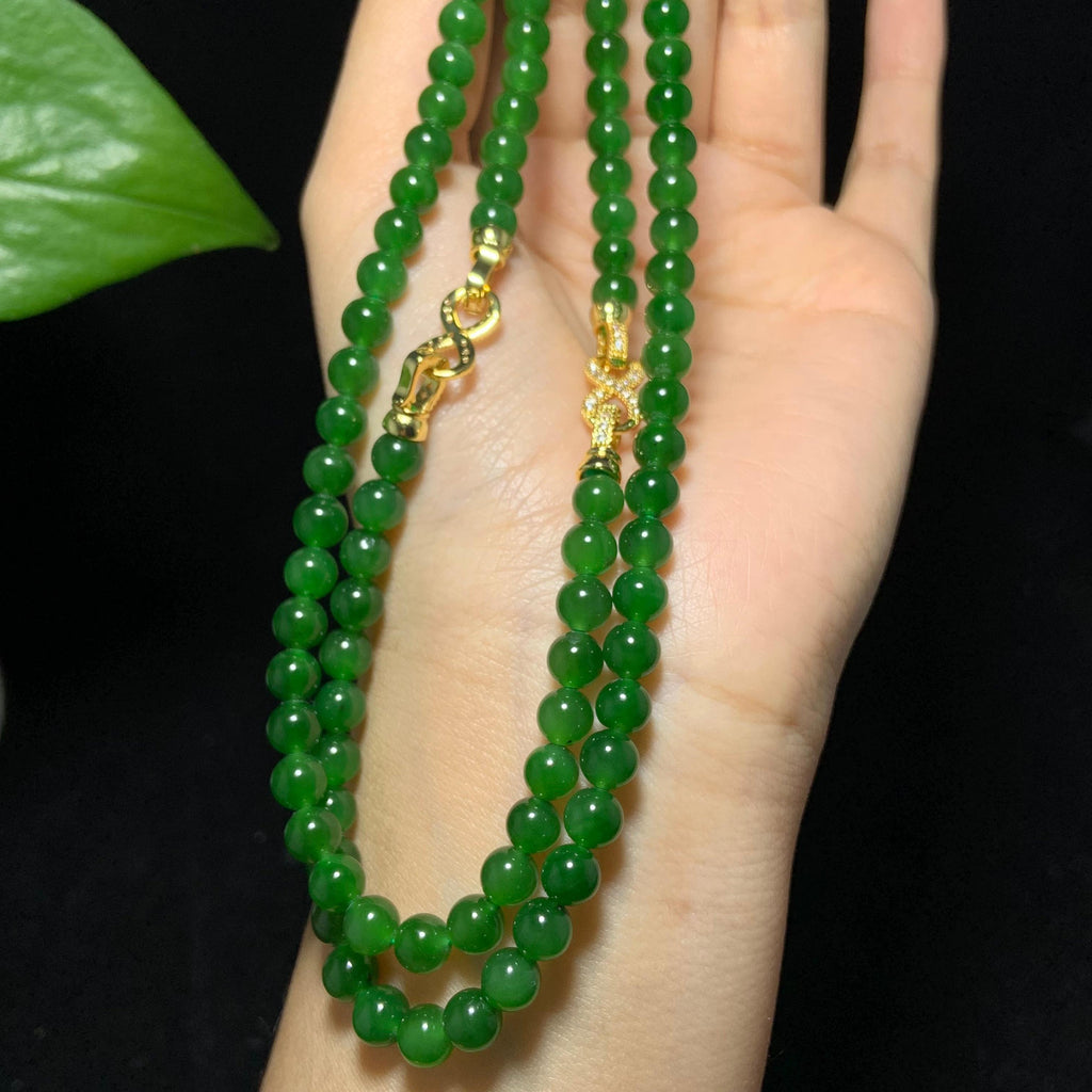精品和田碧玉阳绿项链手串套装（38.0g）
