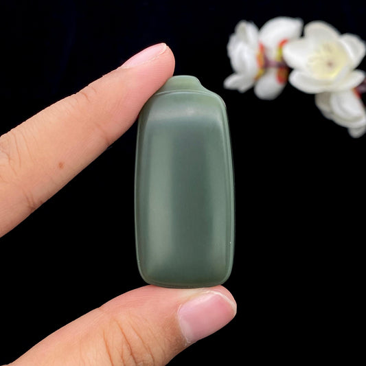 和田玉沙枣青籽料【平安无事牌】（20.6g）