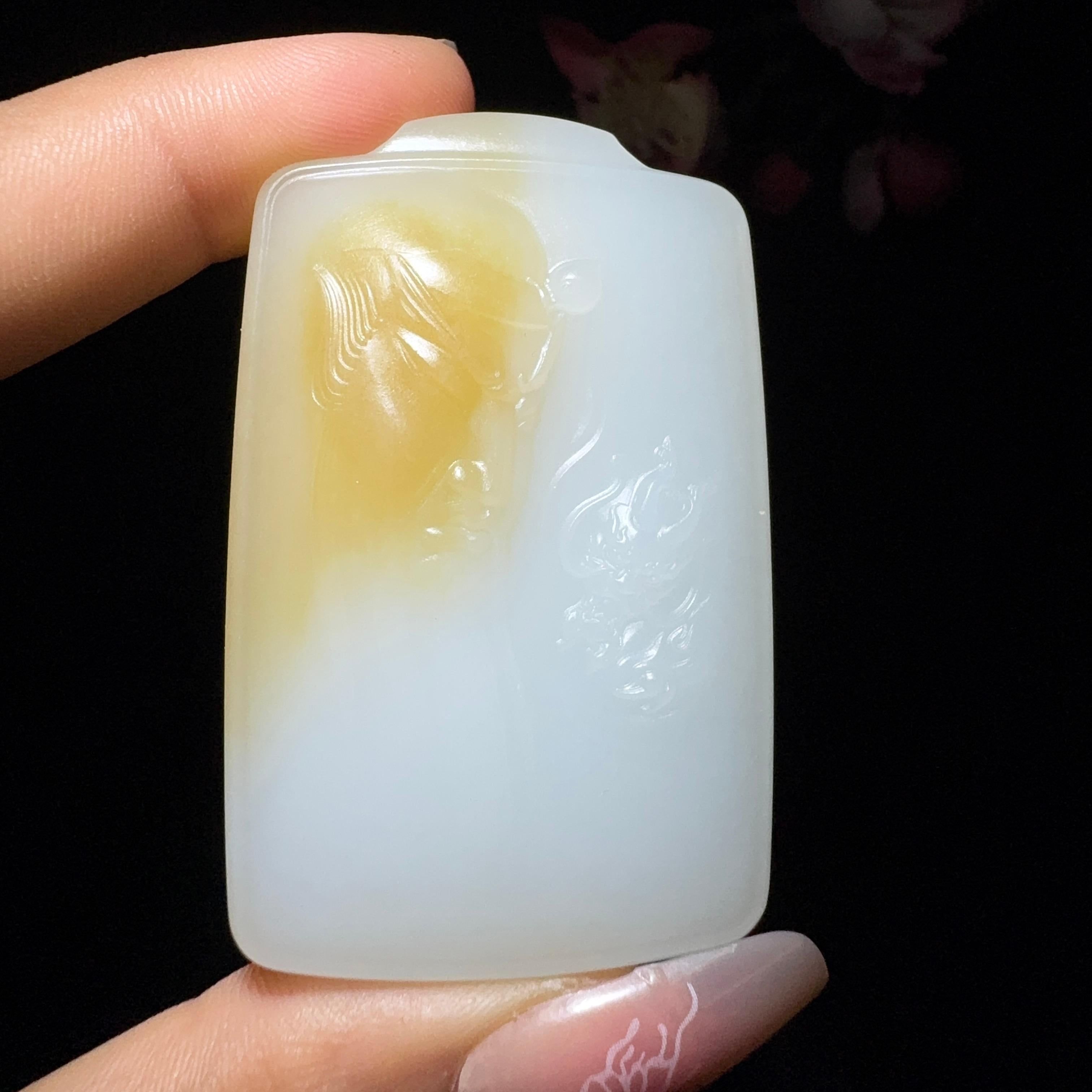 和田玉糖白挂件关公（70.8g）