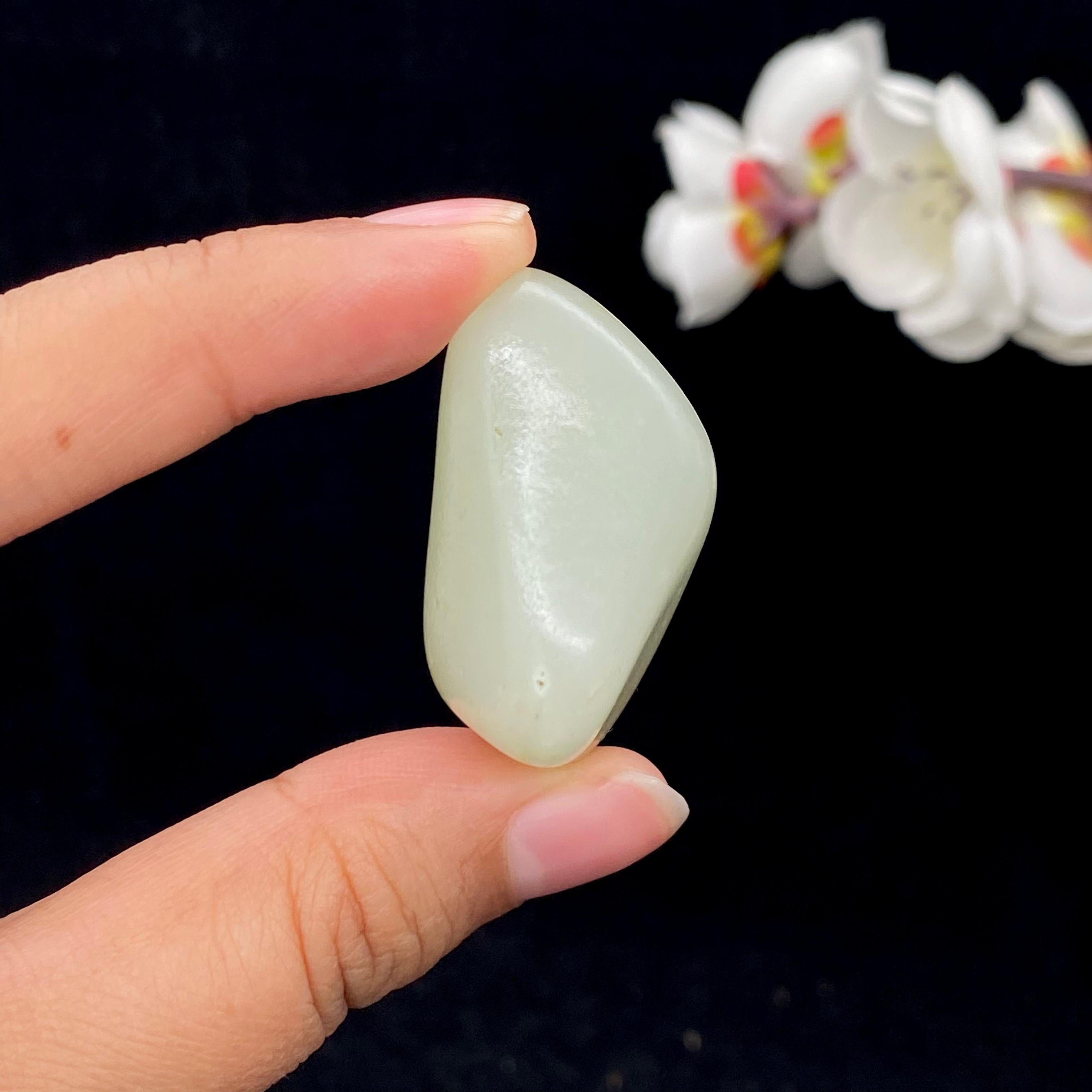 和田玉白玉籽料挂件（26.3g）