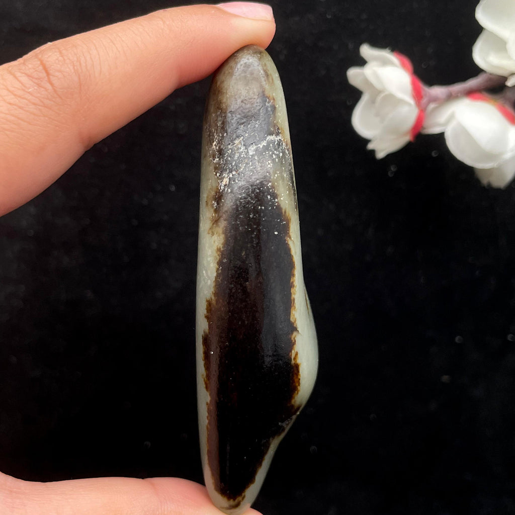 和田玉聚黑皮籽料（75.1g）