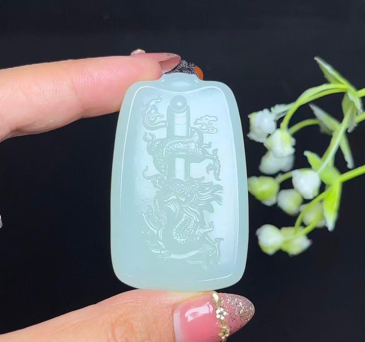和田白玉祥龙护主（45.7g）