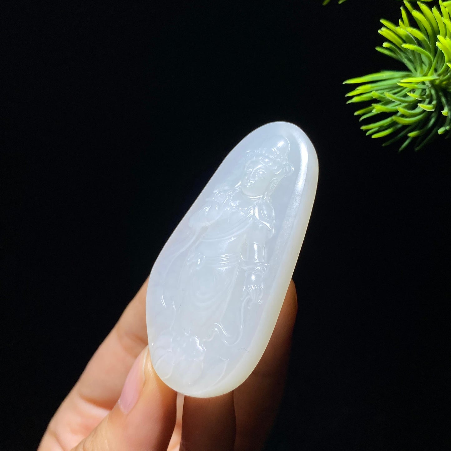 和田玉籽料观音（31.8g）