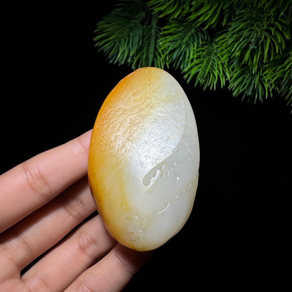 和田玉籽料黄皮观音（66.6g）