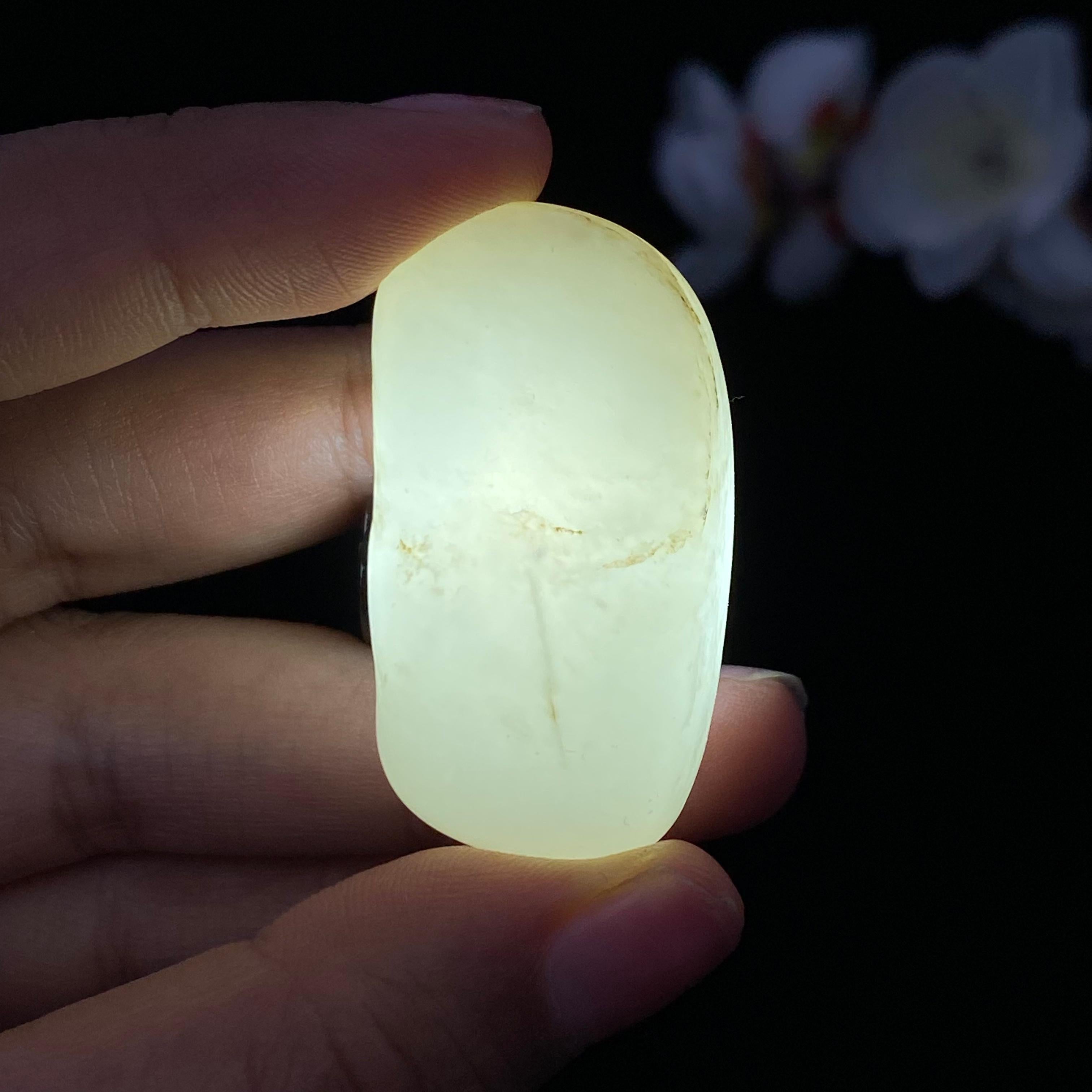 【超值推荐】和田玉白玉籽料挂件（22.9g）