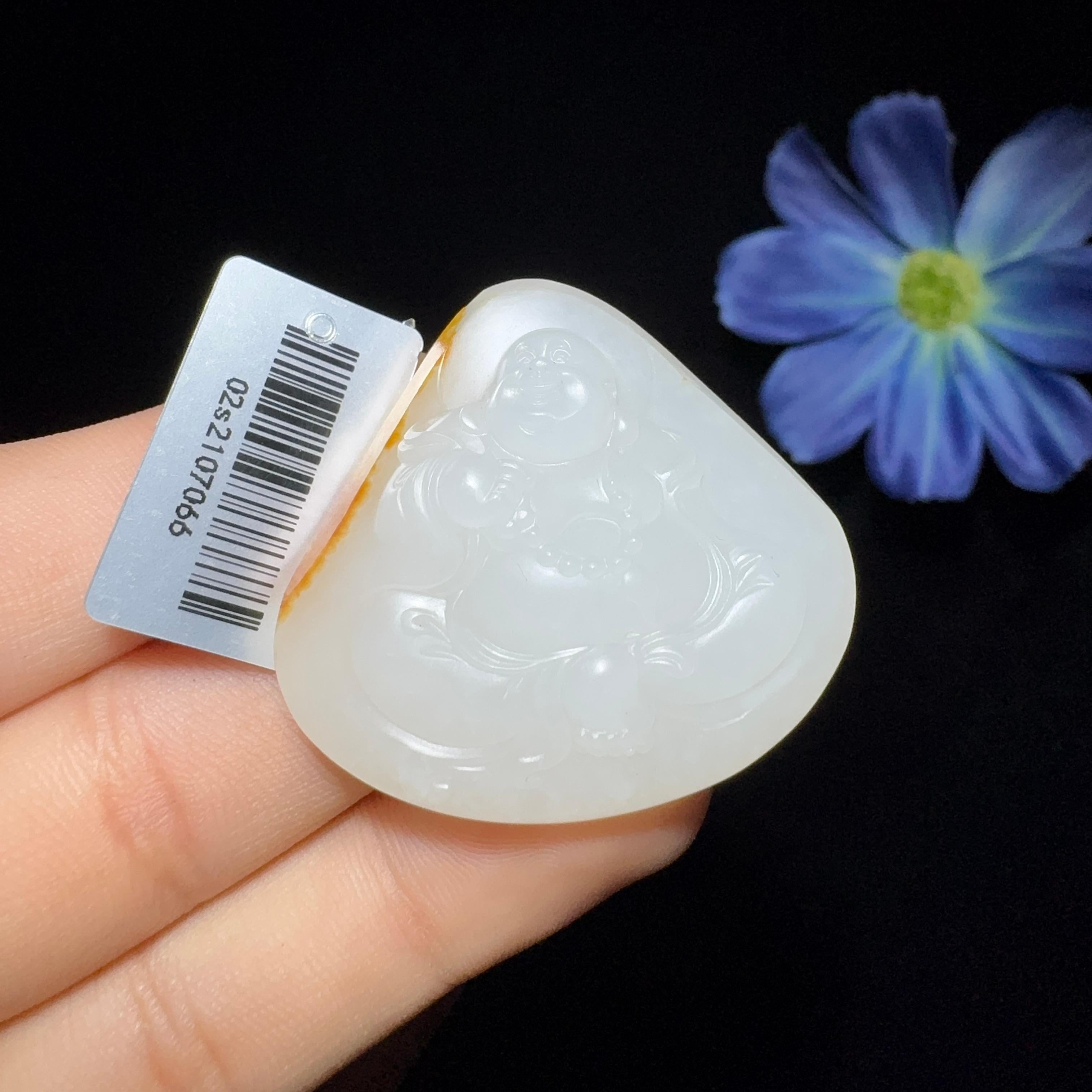 和田玉籽料挂件佛公（22.3g）